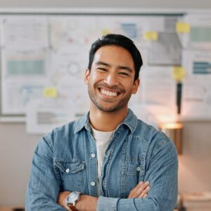 SER DISTRIBUIDOR DE ELECTRICIDAD